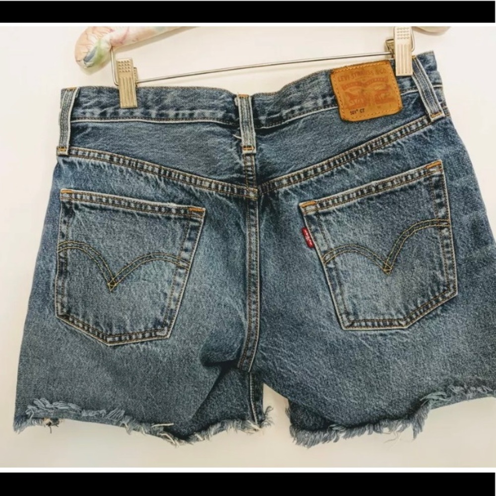 Levis Womens 501 Size 26 High Rise Jean Shorts